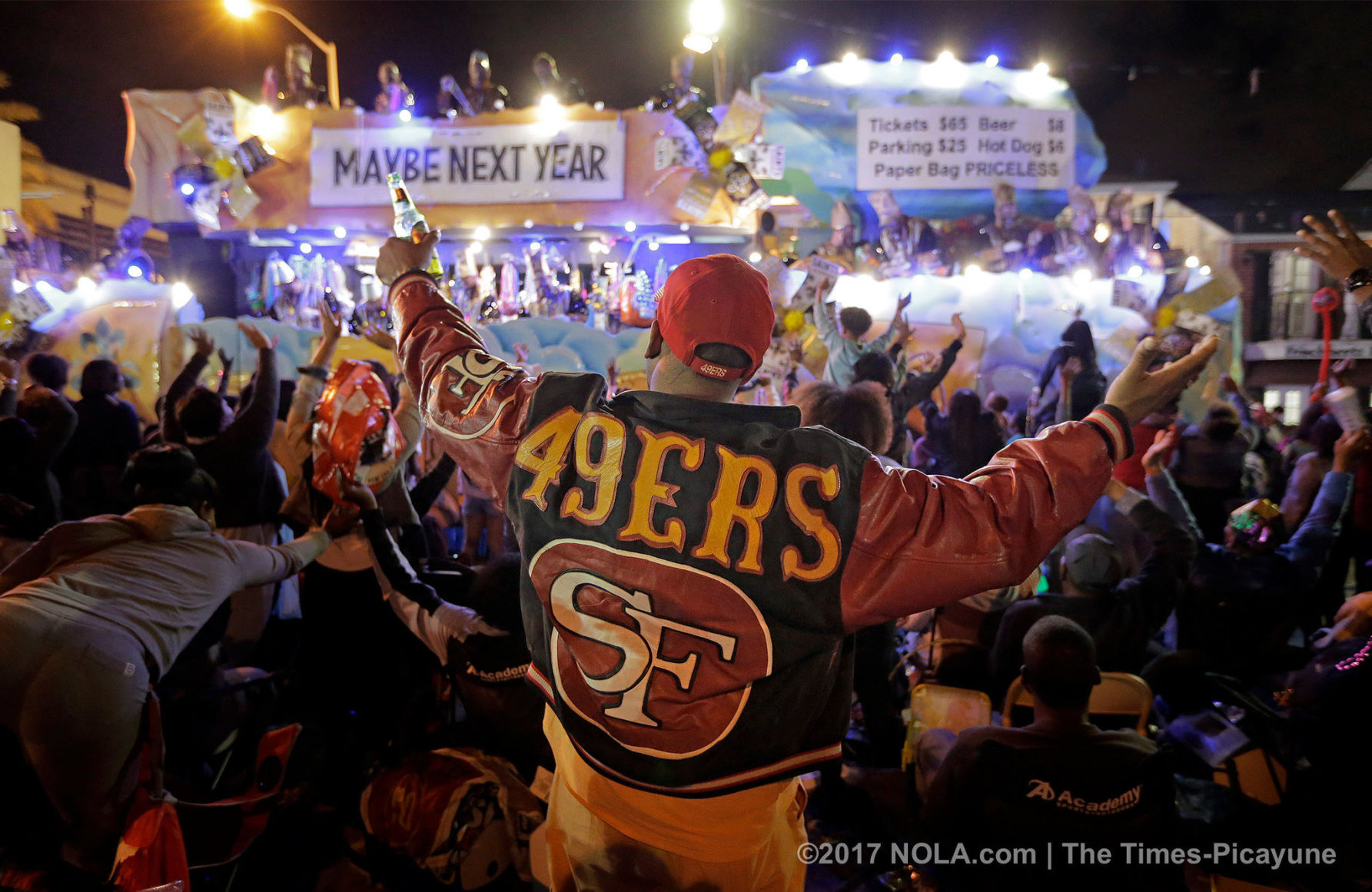 Krewe of Bacchus 2017 rolls in New Orleans: See Mardi Gras parade photos